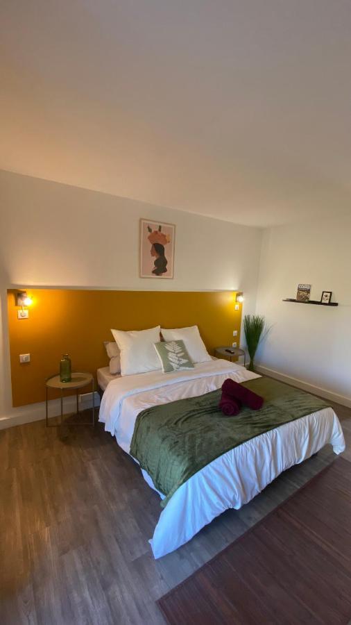 Joli Appartement 27M2 Oasis Provencale En Village Vacances En Camargue Arles Exterior foto